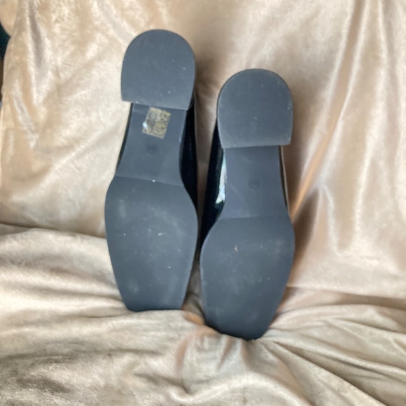 Black Faux Alligator Patent Leather Loafers - Picture 6 of 9